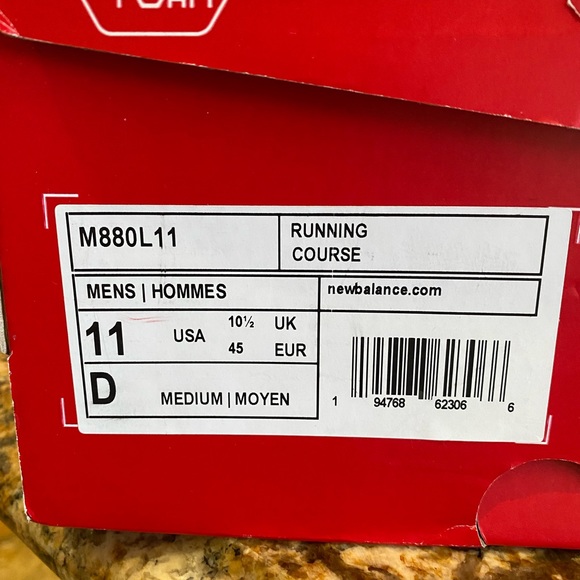 NWT NEW BALANCE RUNNING COURSE - Picture 9 of 11